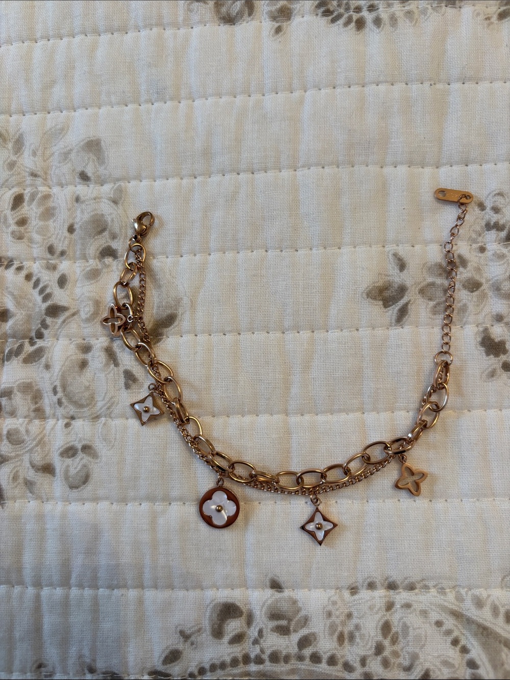 Boutique rise Gold-Tone Charm Bracelet with White faux pearl Accents NWOT